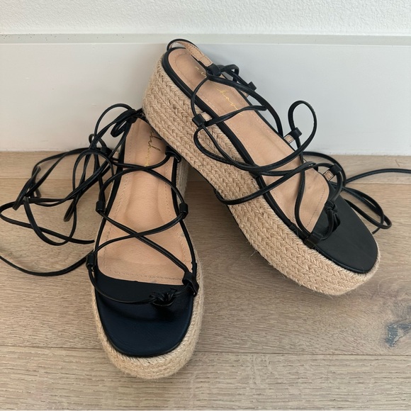 NWOT Black Lace-Up Flatform Espadrilles / Size 8 - Picture 7 of 7